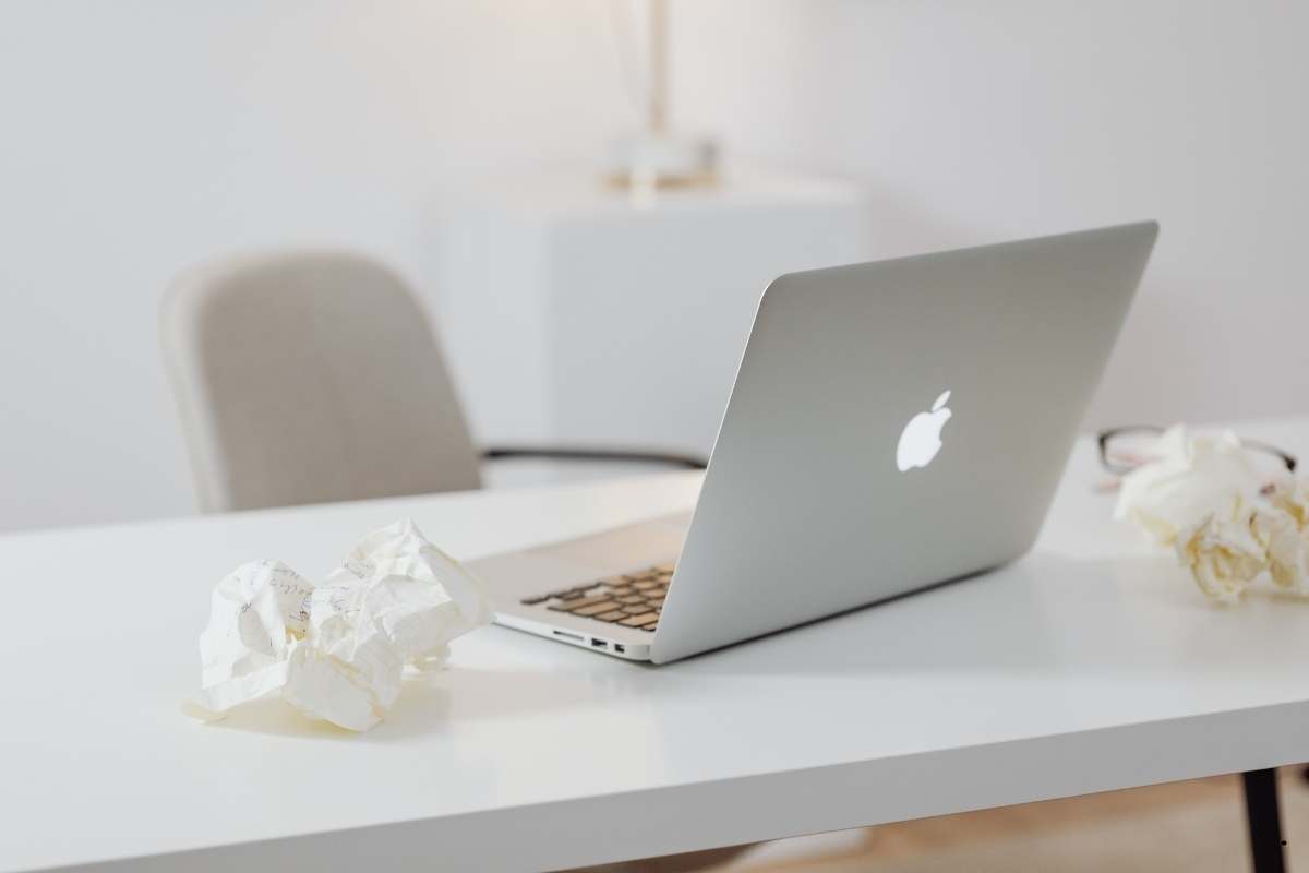 MacBook